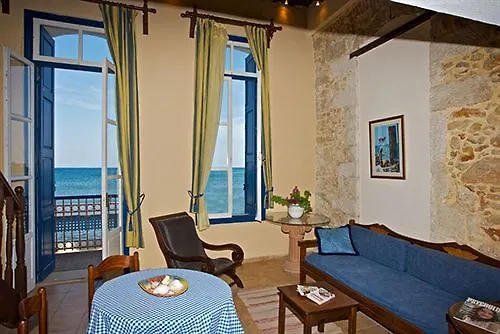Delfini Beach ريثيمنو