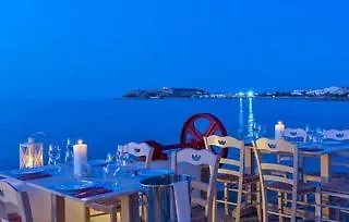 Delfini Beach ريثيمنو فندق