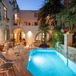 Mythos Boutique Hotel